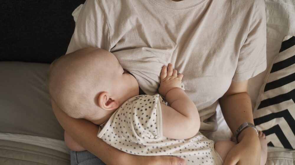Breastfeeding linked to lower odds of childhood asthma, excess weight and behavioural problems